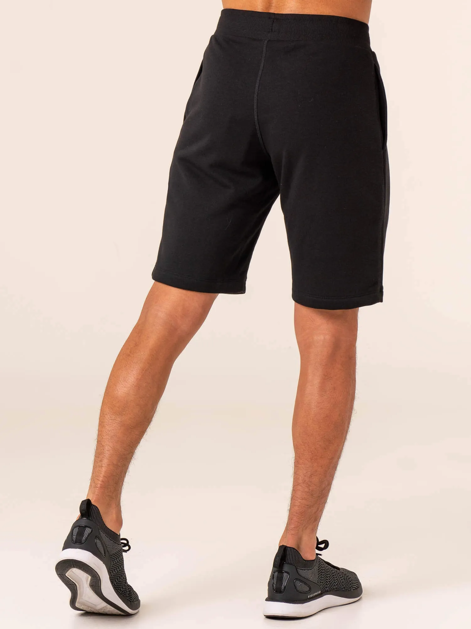 Terrain Track Shorts - Black